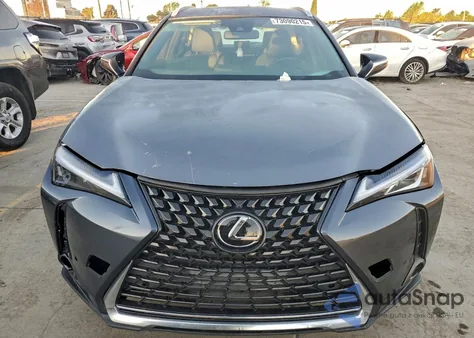 2022 Lexus Ux 200 Base z USA, uszkodzony, nr VIN JTHX3JBH0N2049305